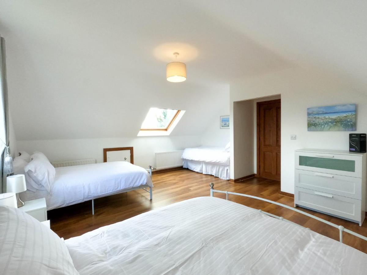 The Heights & Hollows Farmhouse, Saul, Downpatrick, Sleeps 14 Exterior foto